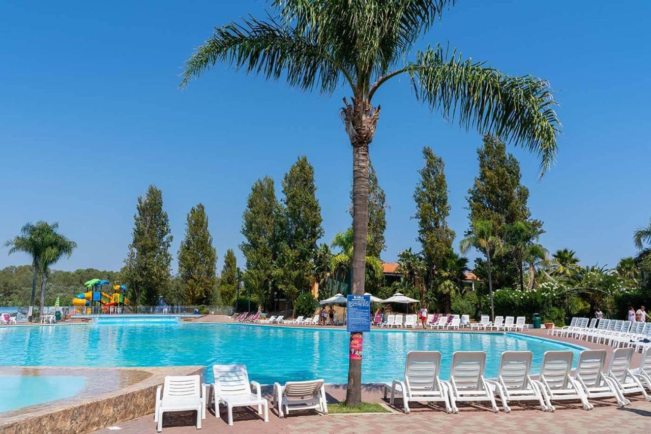 Minerva Club Resort & Golf Marina di Sibari Bagian luar foto