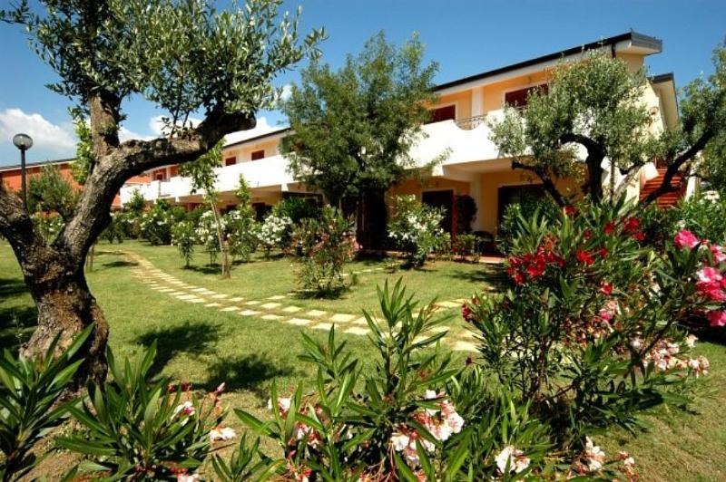 Minerva Club Resort & Golf Marina di Sibari Bagian luar foto